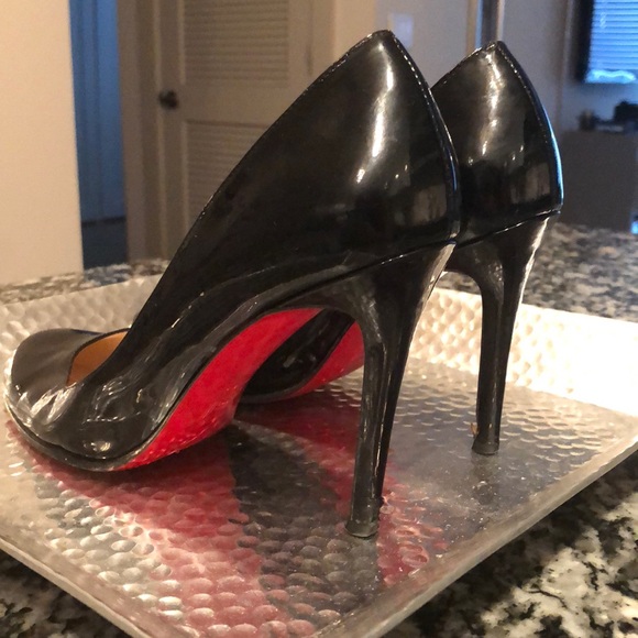 Heels - Picture 3 of 4